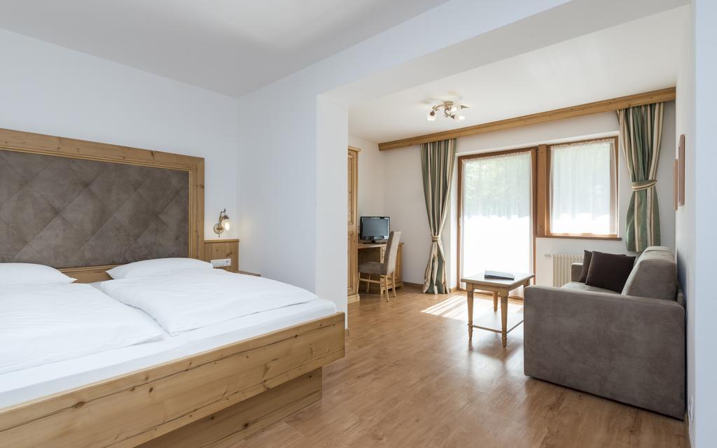 פיה Hotel Waldsee מראה חיצוני תמונה